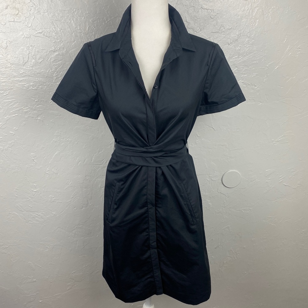 Elie Tahari Black structured Button Down shirt dress with waist tie detail 6